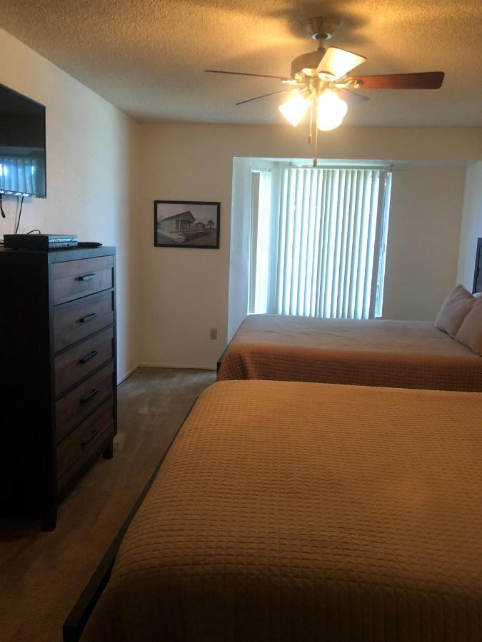 Whispering Meadows Apartments Бейкърсфийлд Екстериор снимка
