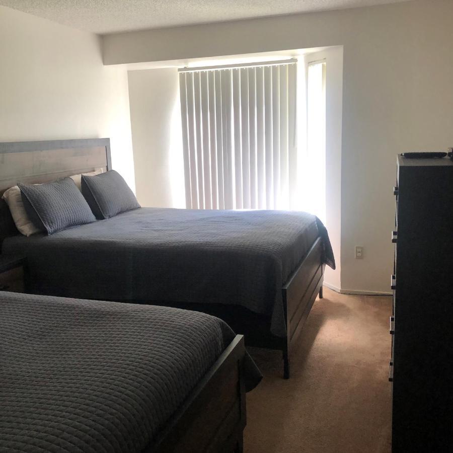 Whispering Meadows Apartments Бейкърсфийлд Екстериор снимка